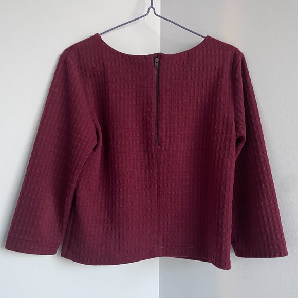 Banana Republic 1/2 sleeve top - Picture 2 of 4